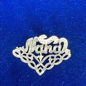 Personalized 'Nama' Script Nameplate Pendant 14K Yellow Gold
